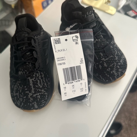 NWT and Box Adidas X_PLR EL I Unisex Baby/Toddler Running Shoes Size 4K Black - Picture 2 of 4